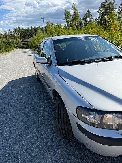 Volvo S60 6 of 14