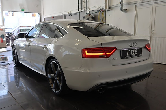 Audi A5 6 of 17