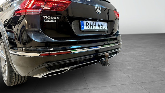 Volkswagen Tiguan Allspace 13 of 23