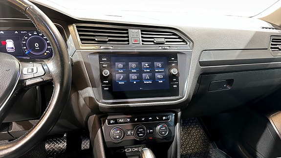 Volkswagen Tiguan Allspace 9 of 23