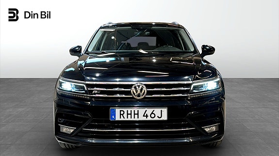 Volkswagen Tiguan Allspace 4 of 23