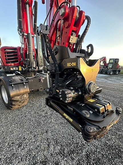Yanmar B110W 7 of 8