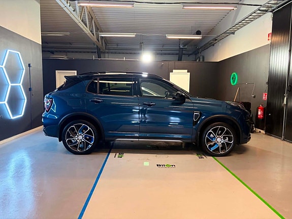 Lynk & Co 01 6 of 21