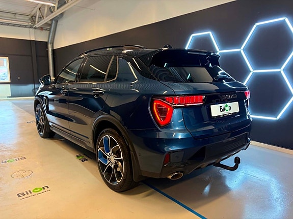 Lynk & Co 01 4 of 21