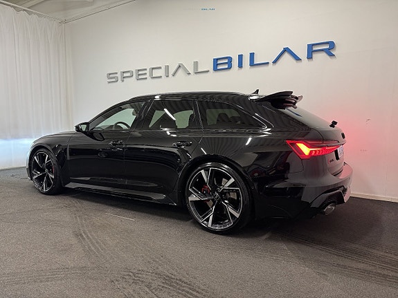 Audi RS6 3 of 27