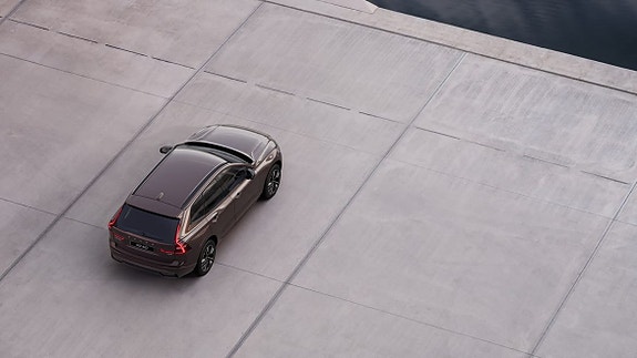 Volvo XC60 16 of 30