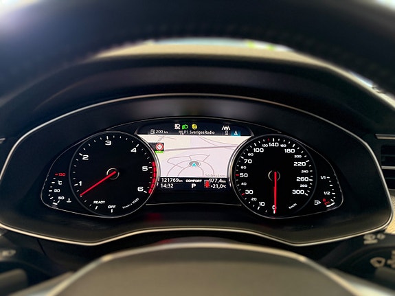 Audi A6 allroad 12 of 18