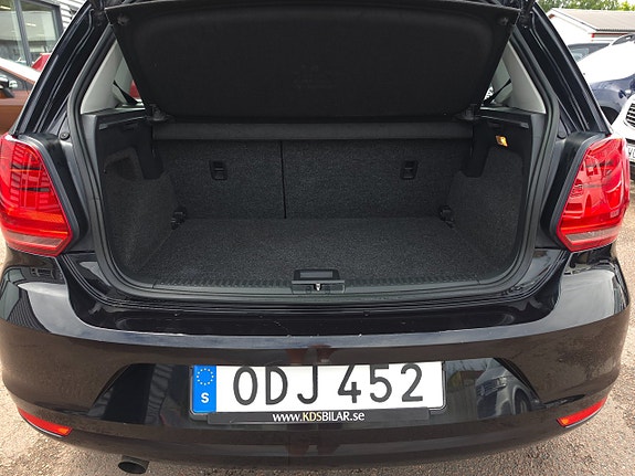 Volkswagen Polo 11 of 11