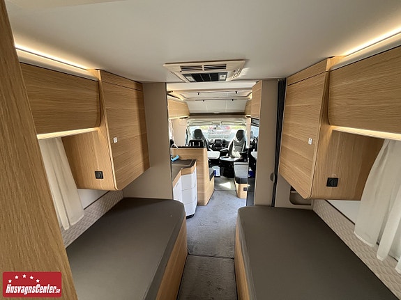 Adria Coral 670SLT 8 of 13
