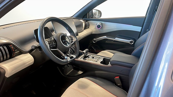 BYD Atto 3 8 of 12