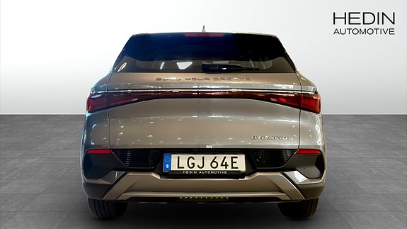 BYD Atto 3 5 of 12