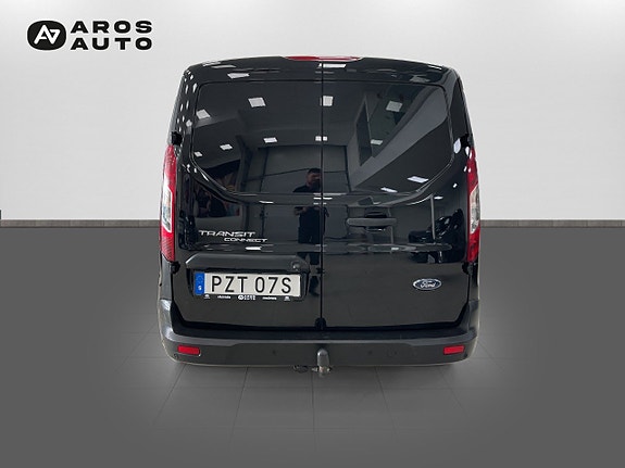 Ford Transit Connect 5 of 14