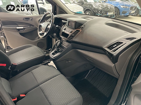 Ford Transit Connect 9 of 14