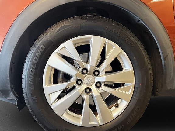 Peugeot 3008 5 of 10