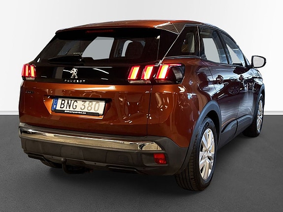 Peugeot 3008 4 of 10