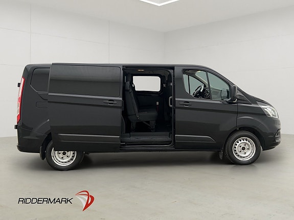 Ford Transit Custom 11 of 29