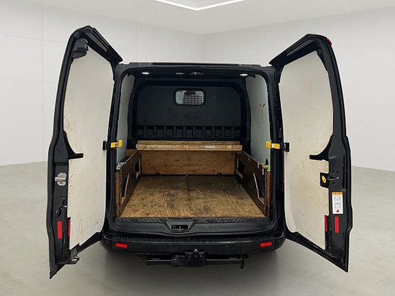 Ford Transit Custom 12 of 29