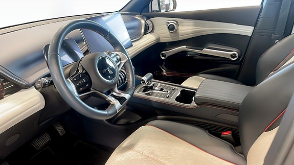 BYD Atto 3 8 of 12