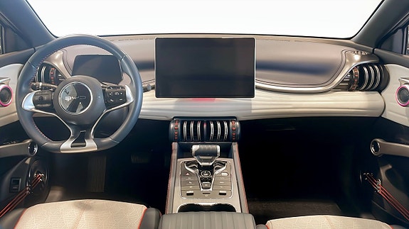 BYD Atto 3 7 of 12