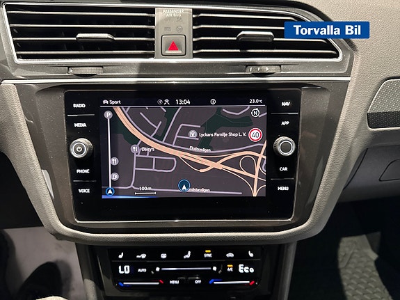 Volkswagen Tiguan 11 of 16