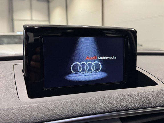 Audi Q3 10 of 13