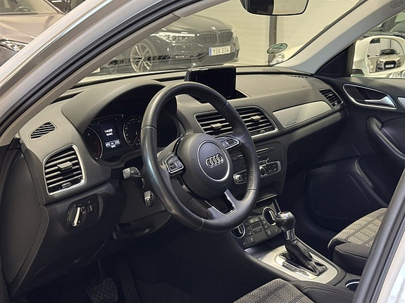Audi Q3 5 of 13
