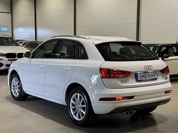 Audi Q3 4 of 13
