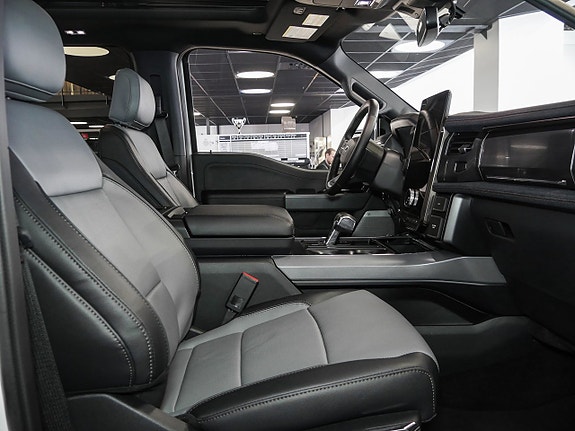 Ford F-150 16 of 30