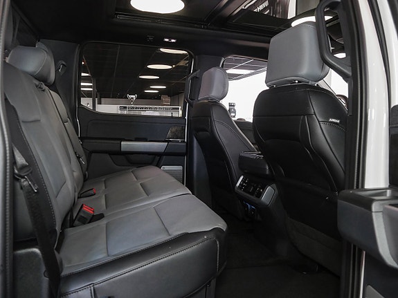 Ford F-150 17 of 30