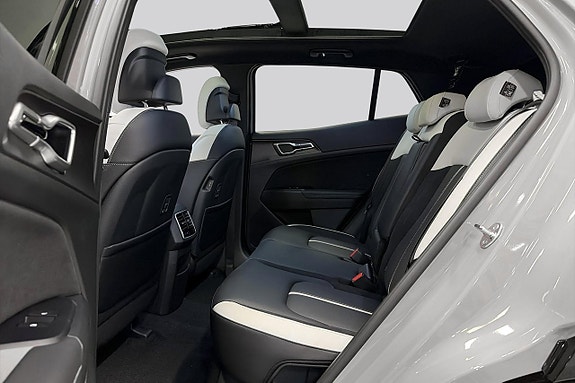 Kia Sportage 9 of 17