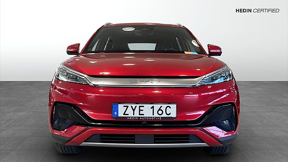 BYD Atto 3 2 of 12