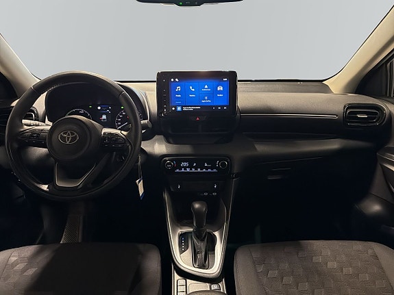 Toyota Yaris 8 of 13