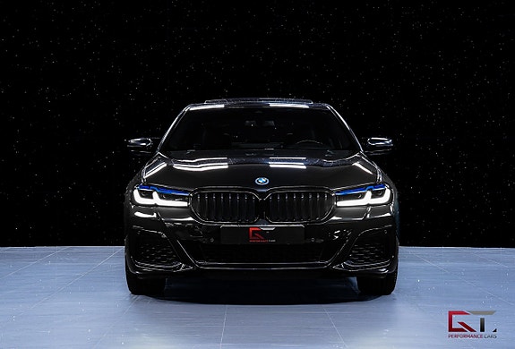 BMW 530e 3 of 21