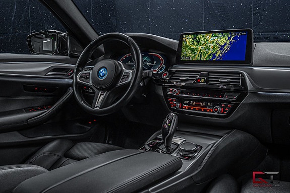 BMW 530e 18 of 21