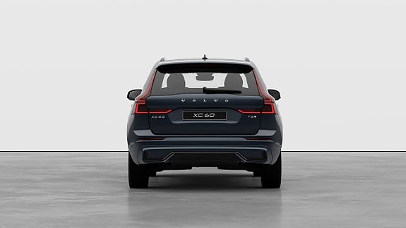 Volvo XC60 4 of 30