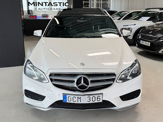 Mercedes-Benz E350 4 of 30
