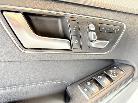 Mercedes-Benz E350 15 of 30