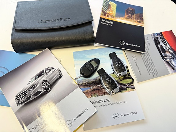 Mercedes-Benz E350 28 of 30