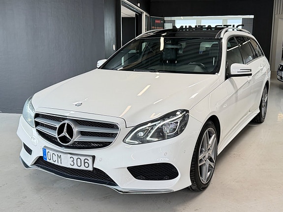 Mercedes-Benz E350 5 of 30