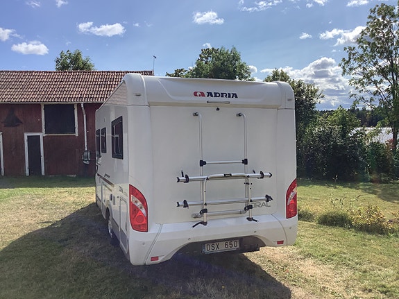 Fiat Adria Coral S 670 SU/SLB.   Långbädd (låga) 3 of 12