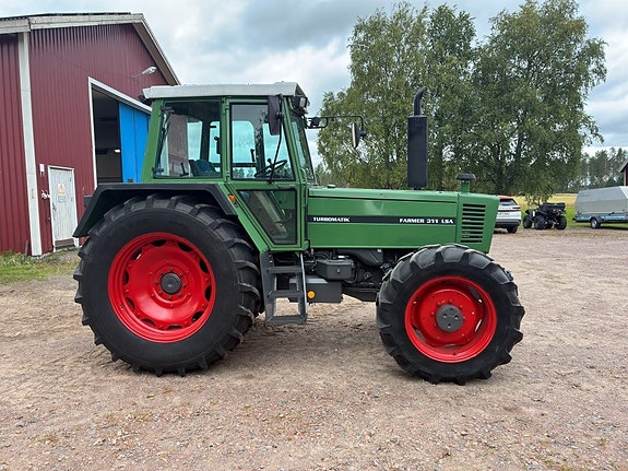 Traktor FENDT 311 LSA 4 of 6