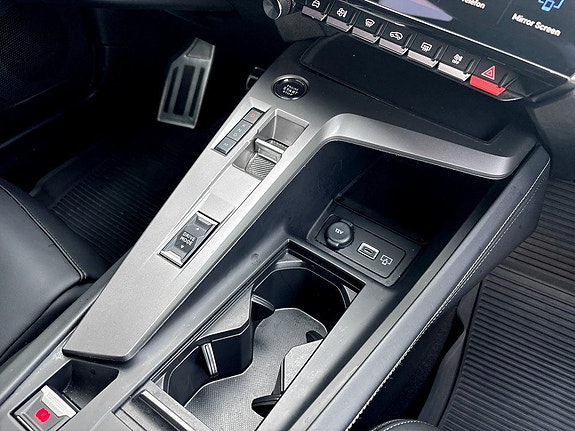 Peugeot 408 12 of 17