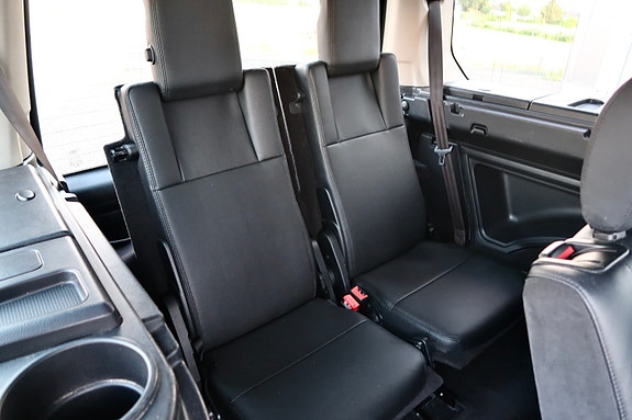 Land Rover Discovery 3 9 of 18