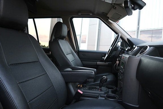 Land Rover Discovery 3 6 of 18