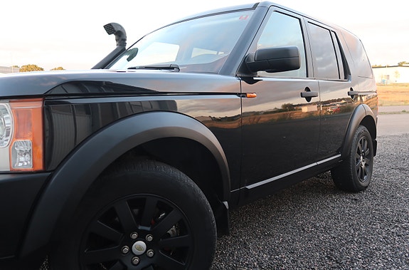 Land Rover Discovery 3 14 of 18