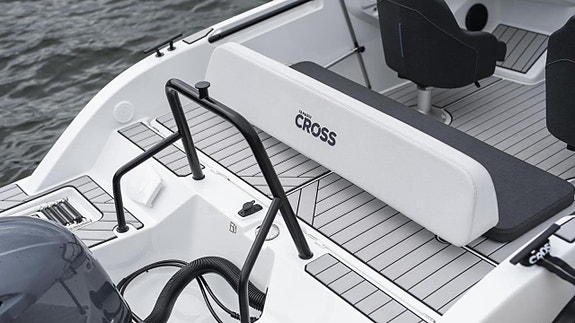 Yamarin Cross 55 BR Premium 2026 + Yamaha F115LB2 9 of 12