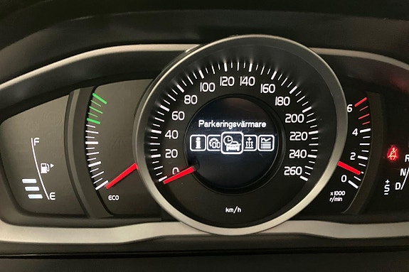 Volvo V60 15 of 27