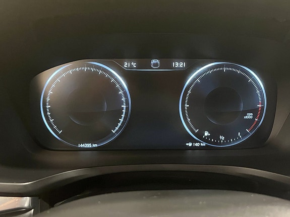 Volvo V60 13 of 16