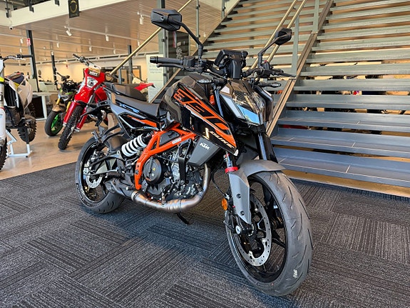 KTM 390 DUKE 0% ränta 38mån 2 of 5