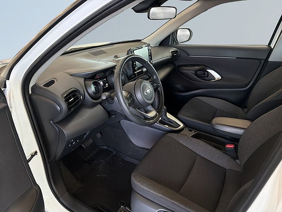 Toyota Yaris Cross 7 of 19